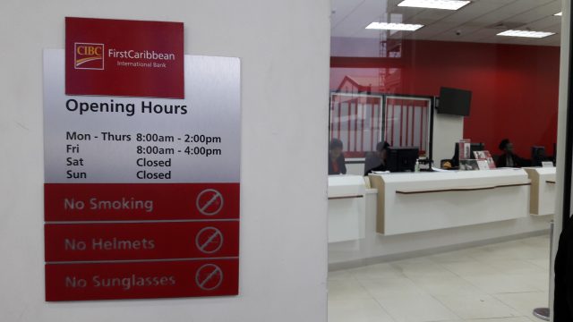 Часы работы карибских банков