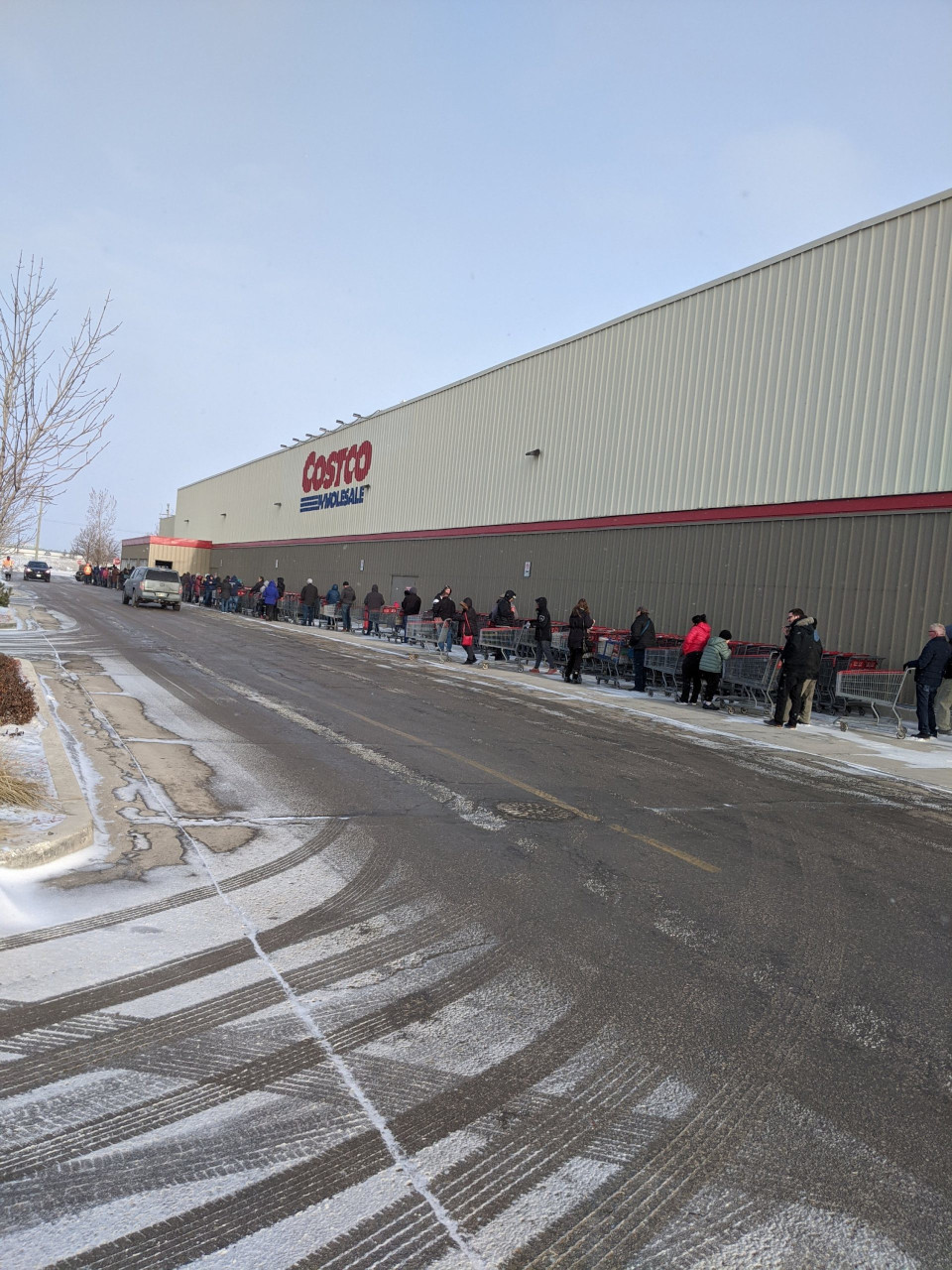 How to enter Costco passing the line